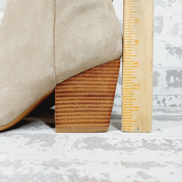 New Nordstrom Franka Cream Suede Block Heel Ankle Boots i 313 - Picture 2 of 11